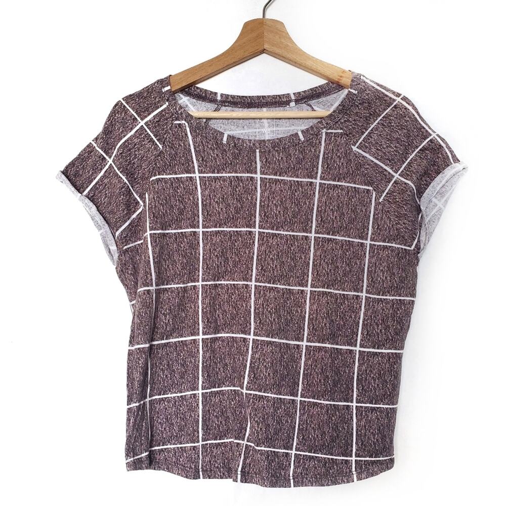 Me to We | Pacsun | Windowpane Pattern Cuff Tee